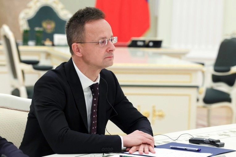 Mađari priveli Ukrajince s hrpom keša i zlata. Ministar: Još čekamo odgovore